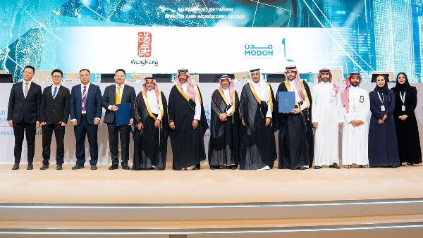 MODON Signs Contracts Worth SAR 8.8 Billion MODON Signs Contracts Worth SAR 8.8 Billion