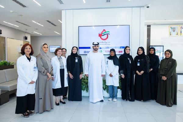 Mansoor bin Mohammed Donates Blood for Campaign