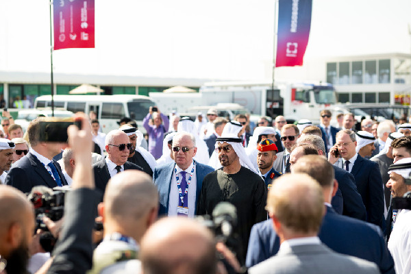 UAE President Reviews Innovations at Airshow