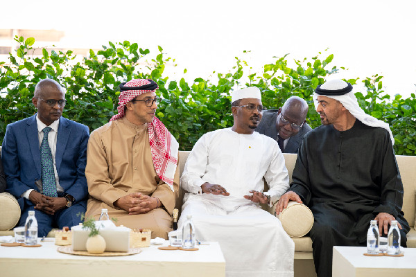 UAE and Chad Leaders Discuss Cooperation