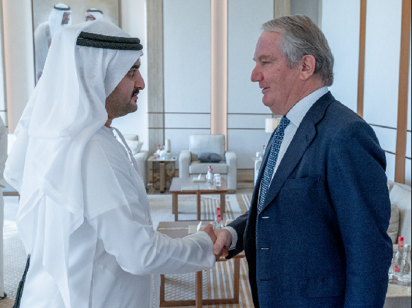 Maktoum bin Mohammed Meets Deutsche Bank Chairman