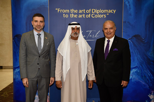 Art Exhibition Inaugurated by Sheikh Nahyan