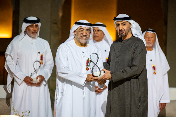 UAE President Honours Ten at Abu Dhabi Award