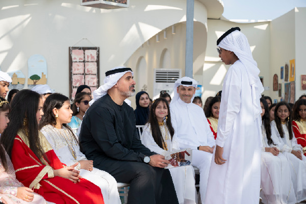 Khaled bin Mohamed Visits Student Art Exhibition