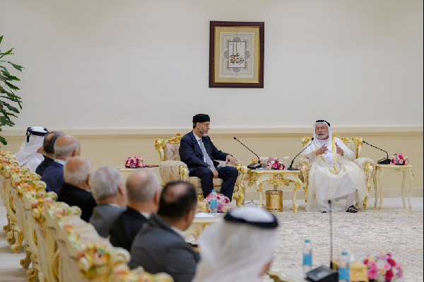 Arabic encyclopedia launch in Sharjah