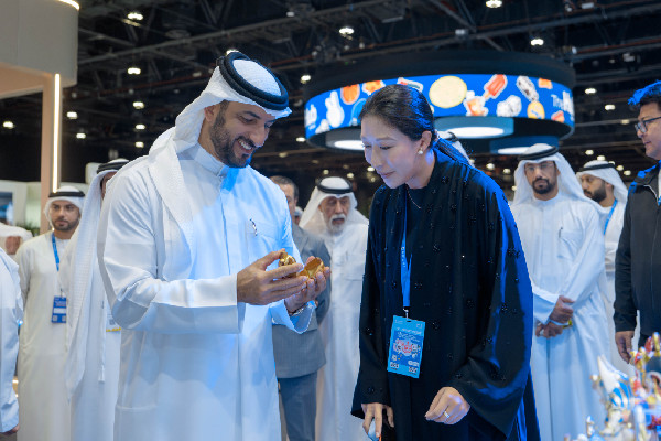 Sultan bin Ahmed Visits BRIDGE Summit 2025