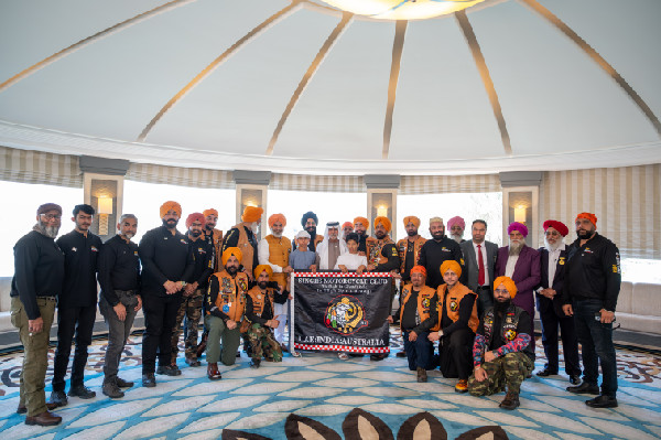 Nahyan bin Mubarak Welcomes Motorcycle Club Team