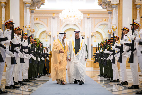 UAE President Welcomes New Ambassadors