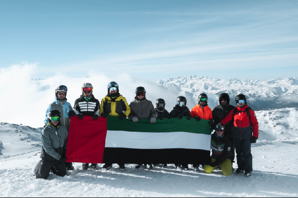 UAE Flag Raised in French Alps for National Day UAE Flag Raised in French Alps for National Day