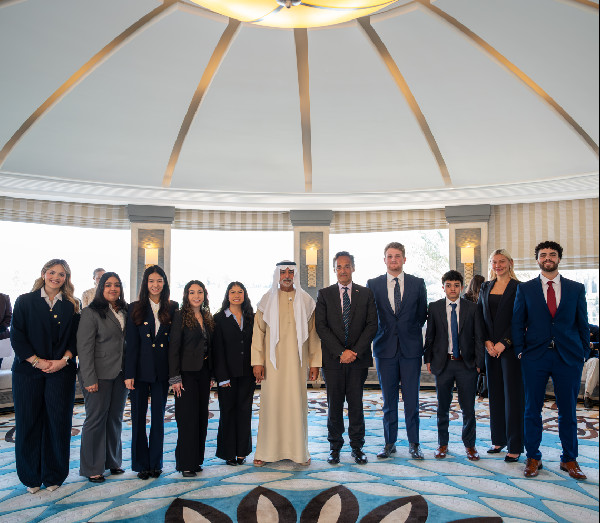 Menlo College students in UAE immersion