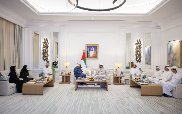 Etihad Rail Briefed by Hamdan bin Zayed