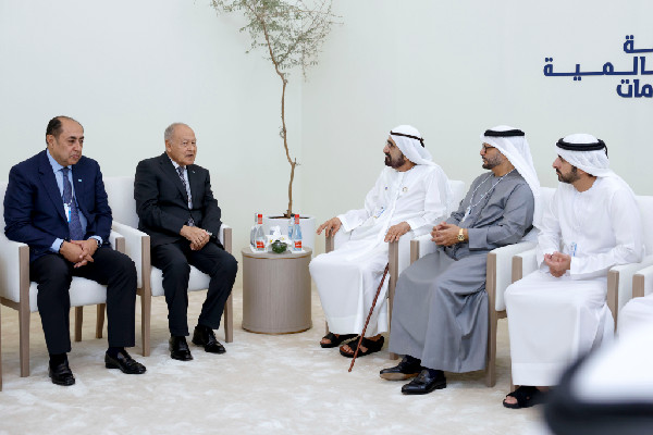 Mohammed bin Rashid Meets Arab League Leader